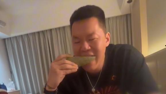 今日免费吃瓜视频,揭秘娱乐圈幕后故事