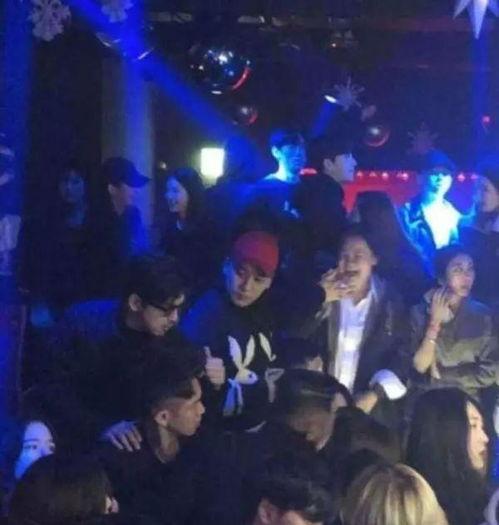 近期热门吃瓜事件酒吧澳洲,揭秘近期热门吃瓜事件的背后真相