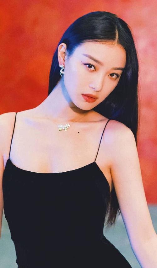 女明星网红壁纸图片,女明星壁纸中的时尚魅力瞬间