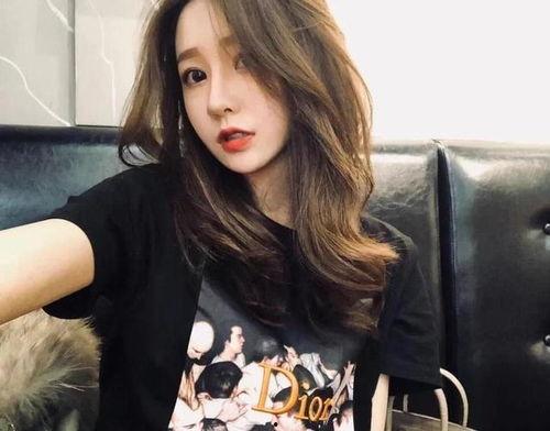 抖音热门美女大瓜图片,揭秘网红背后的故事