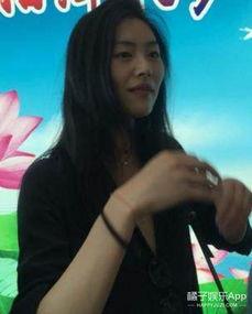 路人视角明星网红视频,镜头下的真实瞬间