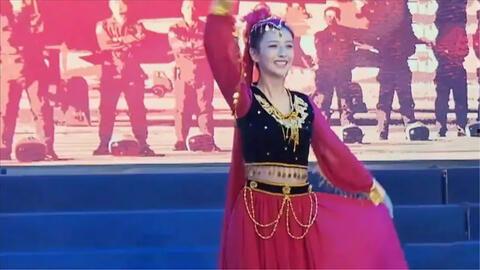 满族明星网红舞蹈简单,明星网红演绎传统舞蹈魅力