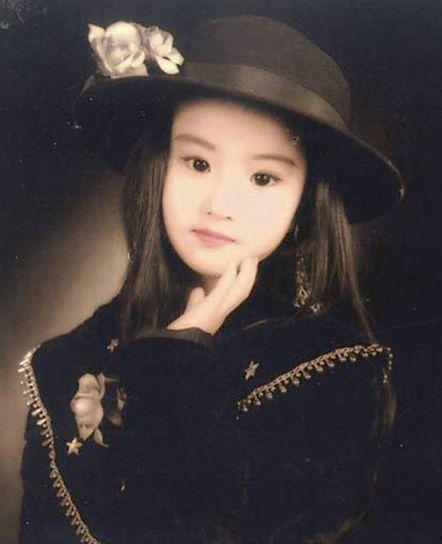 明星网红小达人图片,光影捕捉潮流魅力