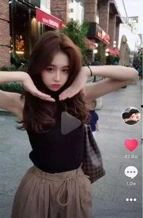 抖音黑料女网红吃瓜,揭秘吃瓜背后的真相与争议”