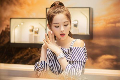 童锦程明星网红,从网红到明星，一路星光璀璨