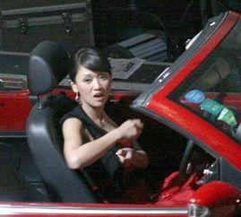 明星网红开车图片视频,明星网红驾驶瞬间集锦