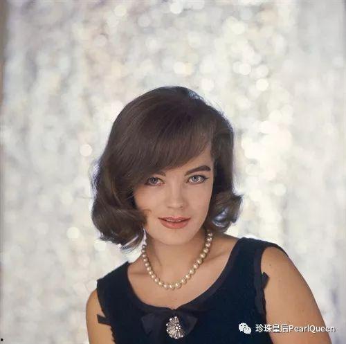 女明星网红金首饰