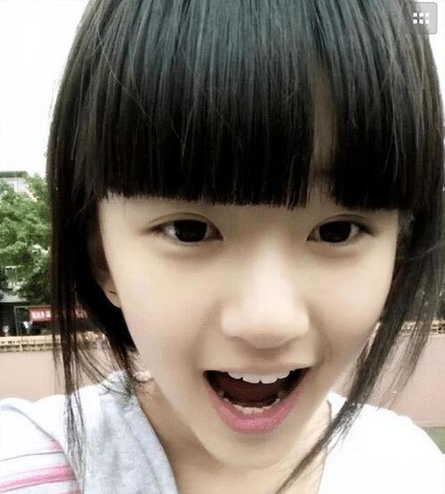 明星网红搞笑头像女,捕捉女生的欢乐瞬间