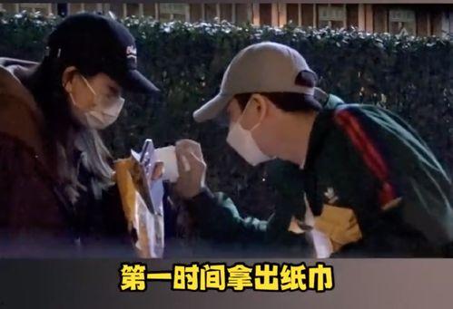 911红领巾吃瓜爆料僵尸装,僵尸装背后的吃瓜爆料风云